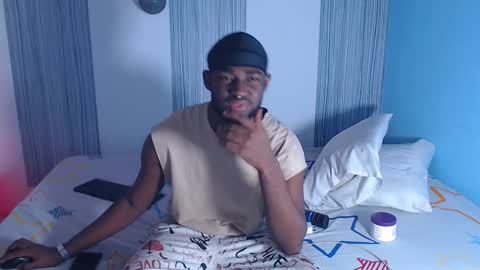 Andrew  online show from December 2025 03:12:02 AM