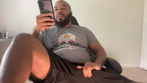 Snapshot of bbcfun44 chatting on June 2026 02:10:01 PM Zaddy online show from June 2026 02:10:01 PM