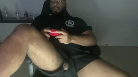Snapshot of bbcfun44 chatting on June 2026 10:03:02 AM Zaddy online show from June 2026 10:03:02 AM