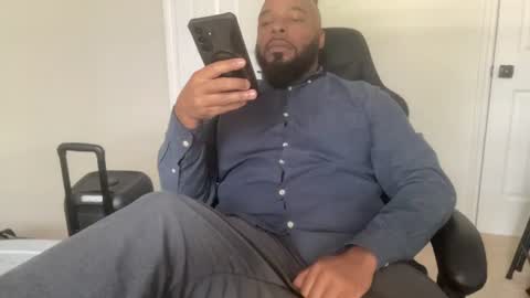 Snapshot of bbcfun44 chatting on June 2026 04:18:02 PM Zaddy online show from June 2026 04:18:02 PM