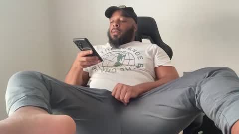 Snapshot of bbcfun44 chatting on July 2026 09:46:01 PM Zaddy online show from July 2026 09:46:01 PM