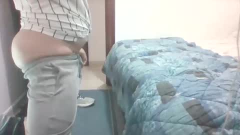 bboy3333333 online show from February 2025 01:01:01 PM