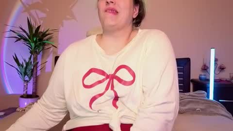 Love online show from February 2026 09:57:01 PM