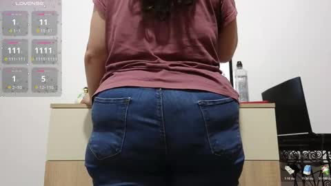 Snapshot of bbw_milf_4u chatting on November 2025 06:32:01 PM Emma online show from November 2025 06:32:01 PM