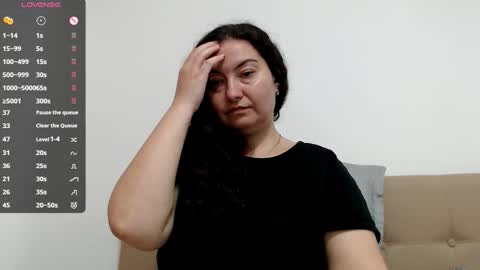 Snapshot of bbw_milf_4u chatting on November 2025 12:15:02 PM Emma online show from November 2025 12:15:02 PM