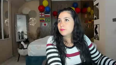Snapshot of bbwluxurymuse chatting on June 2026 11:25:02 AM bbwluxurymuse online show from June 2026 11:25:02 AM