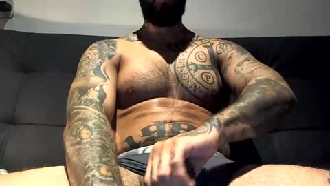 Snapshot of bby044 chatting on December 2024 09:37:02 AM bby044 online show from December 2024 09:37:02 AM