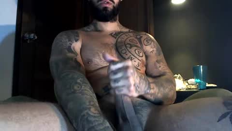 Snapshot of bby044 chatting on February 2025 11:07:02 AM bby044 online show from February 2025 11:07:02 AM