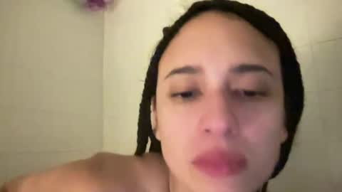 Snapshot of bbyangelyoga chatting on December 2024 03:53:02 AM bbyangelyoga online show from December 2024 03:53:02 AM