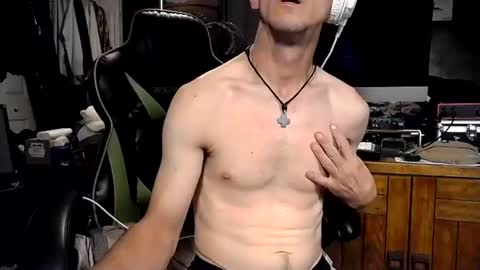 bchillin28 online show from July 2026 06:13:01 PM