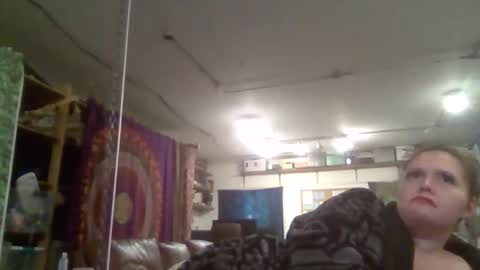 Snapshot of bdeunltd chatting on November 2025 09:20:02 AM bdeunltd online show from November 2025 09:20:02 AM