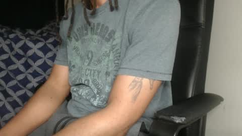 Snapshot of bdotdiddy chatting on March 2025 11:54:01 PM Redd uncut bbc online show from March 2025 11:54:01 PM