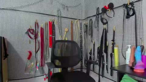 Meduza  online show from March 2026 02:06:02 AM