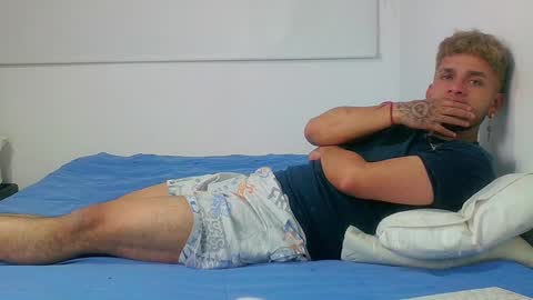 Sara  Juan online show from December 2024 04:59:02 AM