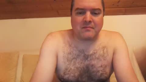 Snapshot of bear037 chatting on December 2025 03:57:01 AM bear037 online show from December 2025 03:57:01 AM