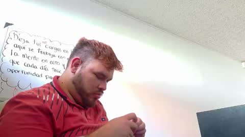 Snapshot of bear_big_ chatting on November 2025 01:56:02 PM bigbearr online show from November 2025 01:56:02 PM