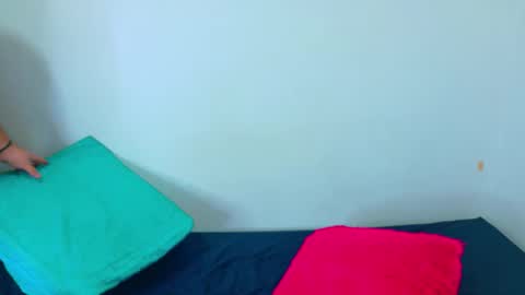 Snapshot of bear_big_ chatting on December 2025 08:27:02 PM bigbearr online show from December 2025 08:27:02 PM