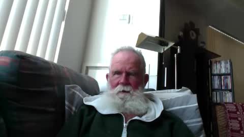 beardbushy online show from May 2026 04:05:02 PM