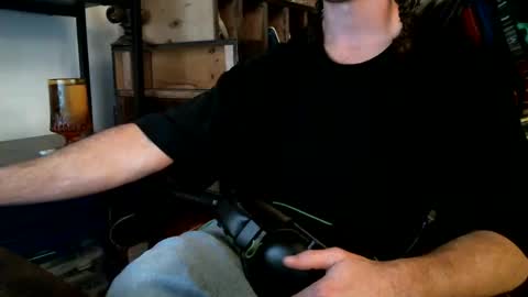 beardie89 online show from October 2025 07:18:01 AM