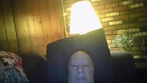 Snapshot of bearmantitsx chatting on November 2025 06:17:01 PM Please suck my nipples and cam with me now to a hot orgasm together on cam online show from November 2025 06:17:01 PM