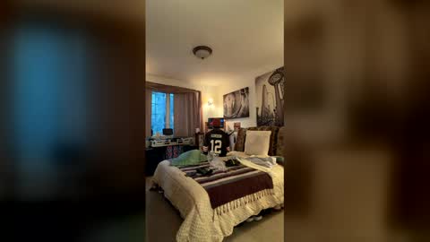 Snapshot of bearmeat4you chatting on April 2026 01:52:02 AM bearmeat4you online show from April 2026 01:52:02 AM