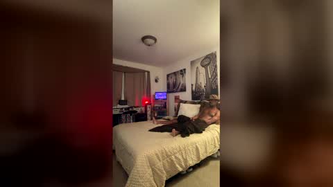Snapshot of bearmeat4you chatting on May 2026 04:17:02 AM bearmeat4you online show from May 2026 04:17:02 AM