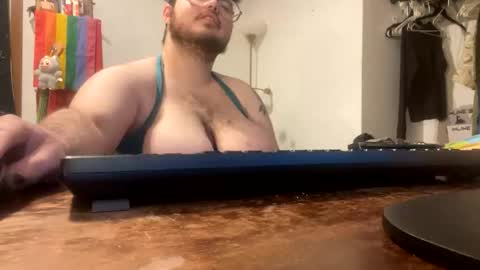 bearmoon820430 online show from November 2025 03:34:01 AM