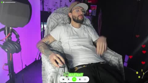 Snapshot of beastbxy chatting on January 2025 08:19:01 AM beast bxy online show from January 2025 08:19:01 AM