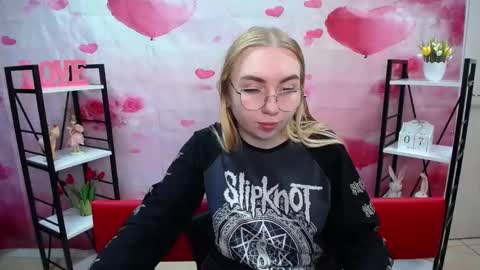 Snapshot of beatriceflyy chatting on March 2026 01:30:01 PM BeatriceFlyy online show from March 2026 01:30:01 PM