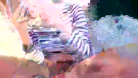 BeatriceTender online show from September 2025 01:10:01 PM