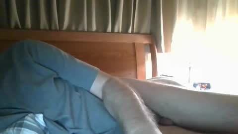 beau520 online show from December 2025 04:28:02 AM