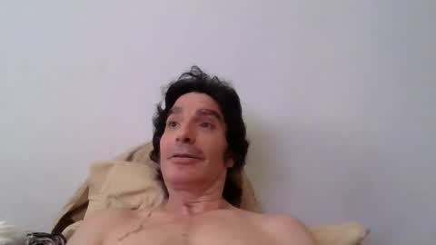 Snapshot of beautifukk chatting on December 2024 09:08:02 PM beautifukk online show from December 2024 09:08:02 PM