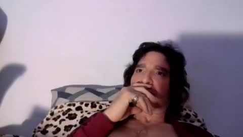 Snapshot of beautifukk chatting on January 2025 01:37:02 AM beautifukk online show from January 2025 01:37:02 AM