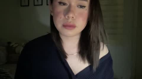 Snapshot of beautiful_lust69 chatting on December 2024 05:17:02 PM Sweet Aya online show from December 2024 05:17:02 PM