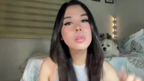 Snapshot of beautiful_lust69 chatting on July 2026 04:44:01 PM Sweet Aya online show from July 2026 04:44:01 PM