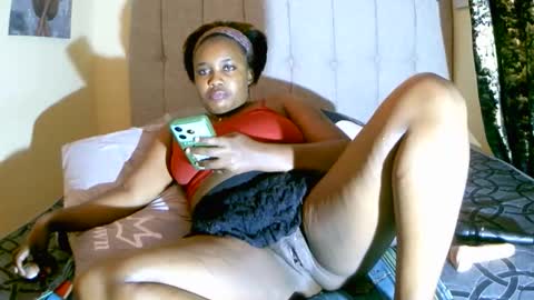 beautifulpeach2 online show from November 2025 08:59:01 AM