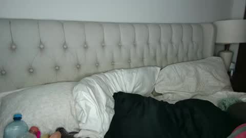 Snapshot of beauty4agent chatting on January 2025 08:21:01 AM beauty4agent online show from January 2025 08:21:01 AM