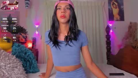 Snapshot of beauty_doll01 chatting on September 2025 04:42:01 PM Leydi online show from September 2025 04:42:01 PM