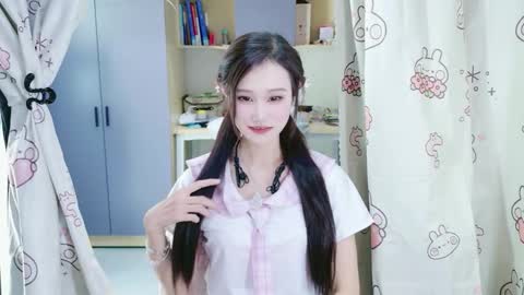 Snapshot of beauty_hanhan chatting on October 2025 04:22:02 AM beauty_hanhan online show from October 2025 04:22:02 AM