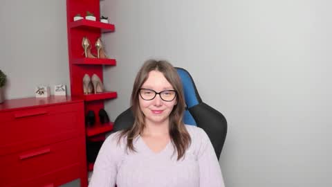 Zoe online show from October 2025 05:51:01 AM