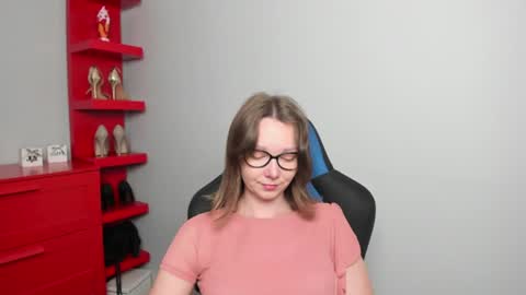 Zoe online show from June 2026 06:16:02 AM