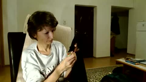 Snapshot of bebacksooon chatting on December 2024 04:25:02 PM Raluca online show from December 2024 04:25:02 PM