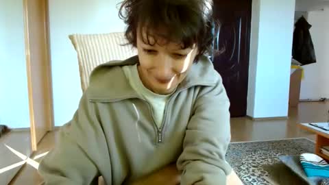 Snapshot of bebacksooon chatting on January 2025 09:13:01 AM Raluca online show from January 2025 09:13:01 AM