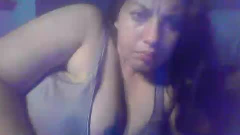 Snapshot of beccabee37 chatting on June 2026 09:14:01 AM beccabee37 online show from June 2026 09:14:01 AM