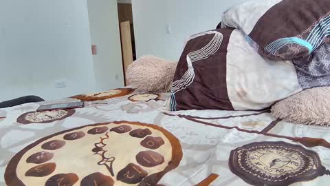 instagram becky angel1 online show from January 2025 05:42:02 PM