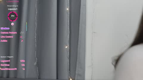 BeckyMartens come join me on    while im offline here  online show from November 2025 02:42:02 AM