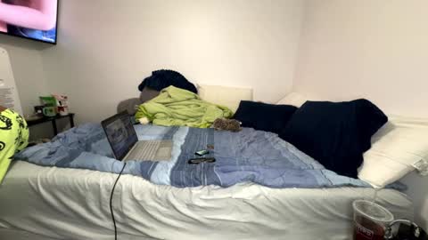 Peaches  Cream online show from December 2024 09:09:01 AM