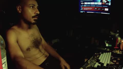 Snapshot of bedstuymonstercock90 chatting on June 2026 01:43:01 AM hungnheavy online show from June 2026 01:43:01 AM