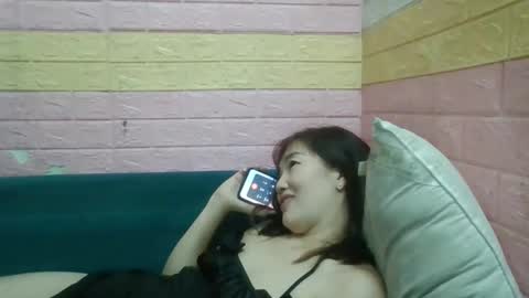 beebaby_xx online show from October 2025 01:33:02 PM