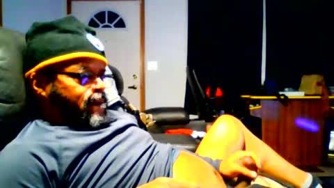 BEEF69DOG online show from November 2025 08:16:02 AM